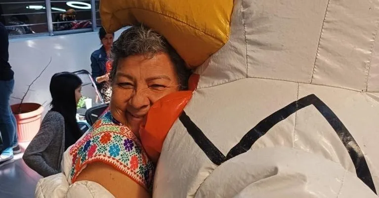 Donación · Mujeres con cáncer de mama
